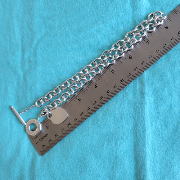 Retired Plain heart tag toggle necklace - Picture 8 of 9